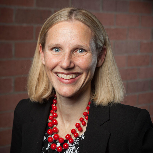 Marianne Bradshaw headshot